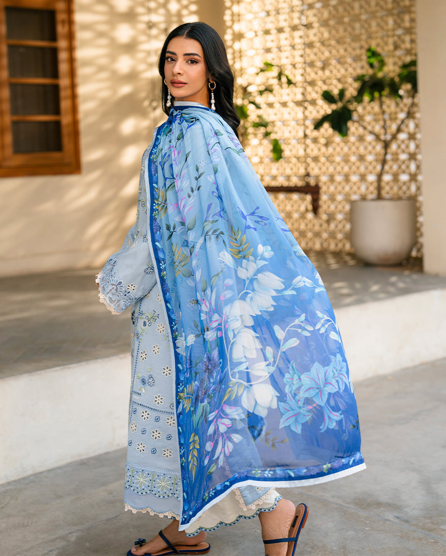 QL-1049 Chikenkari Embroidered Lawn 3pc