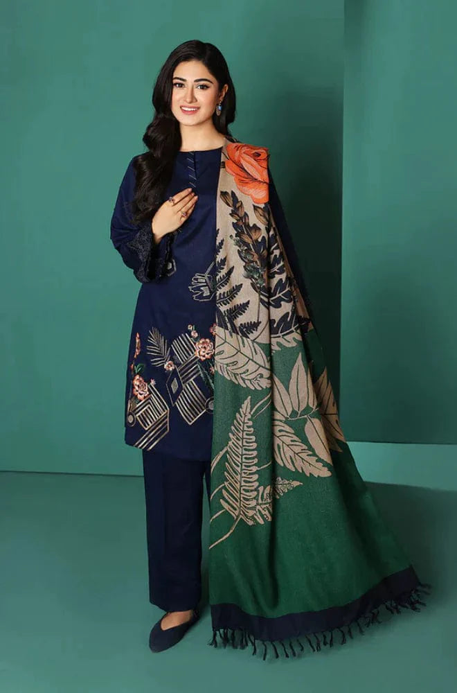 D-539 Embroidered Dhanak 3pc Wt