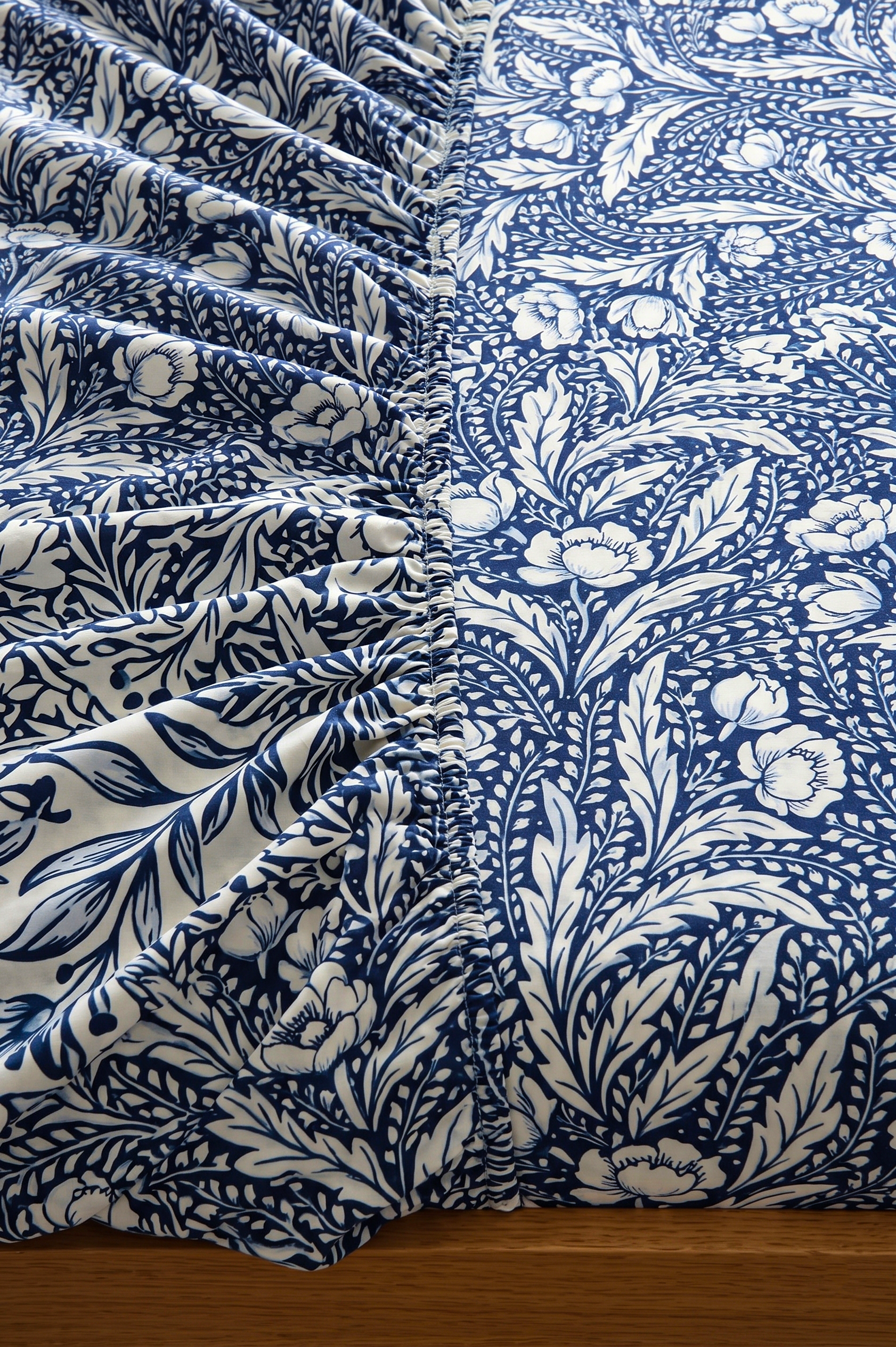 Printed Fitted Bedsheet X00X4-34