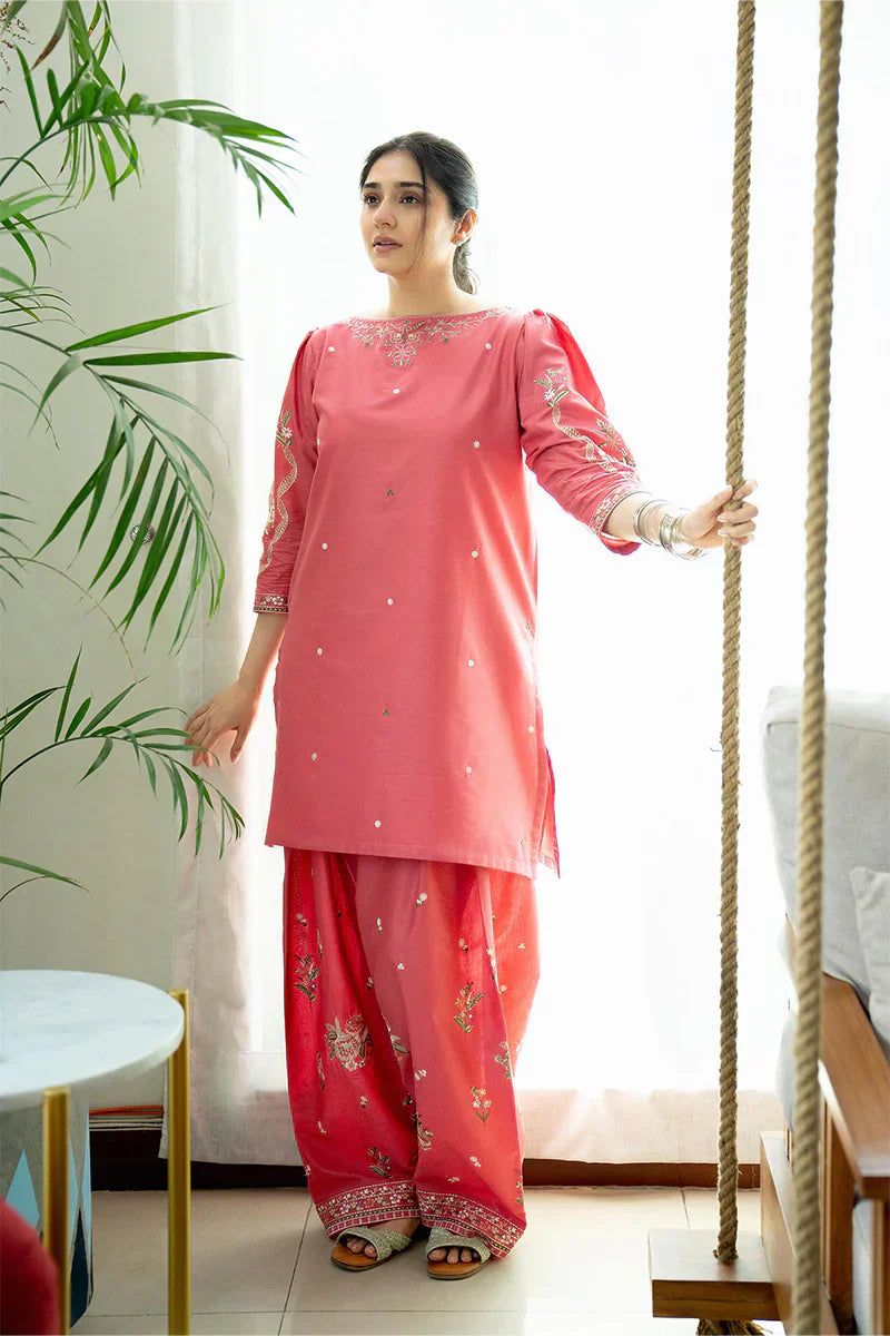 Urge UR-218 Dhanak Embroidered 2pc