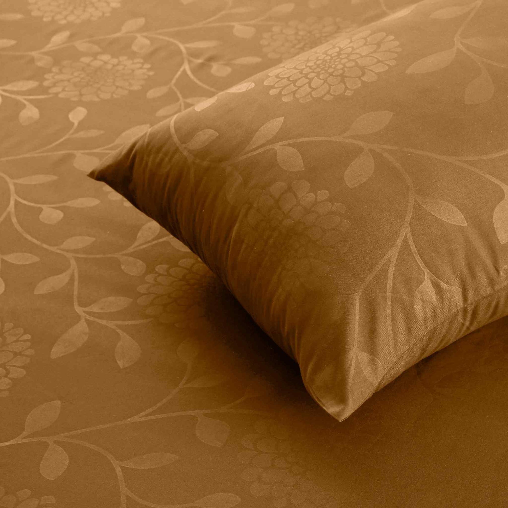 100% Micro Satin Petal Embossed Fitted Sheet Set Embossed Fitted Sheets